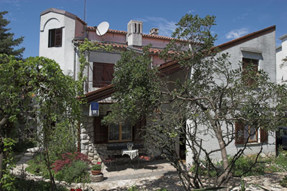Oleander Apartments
